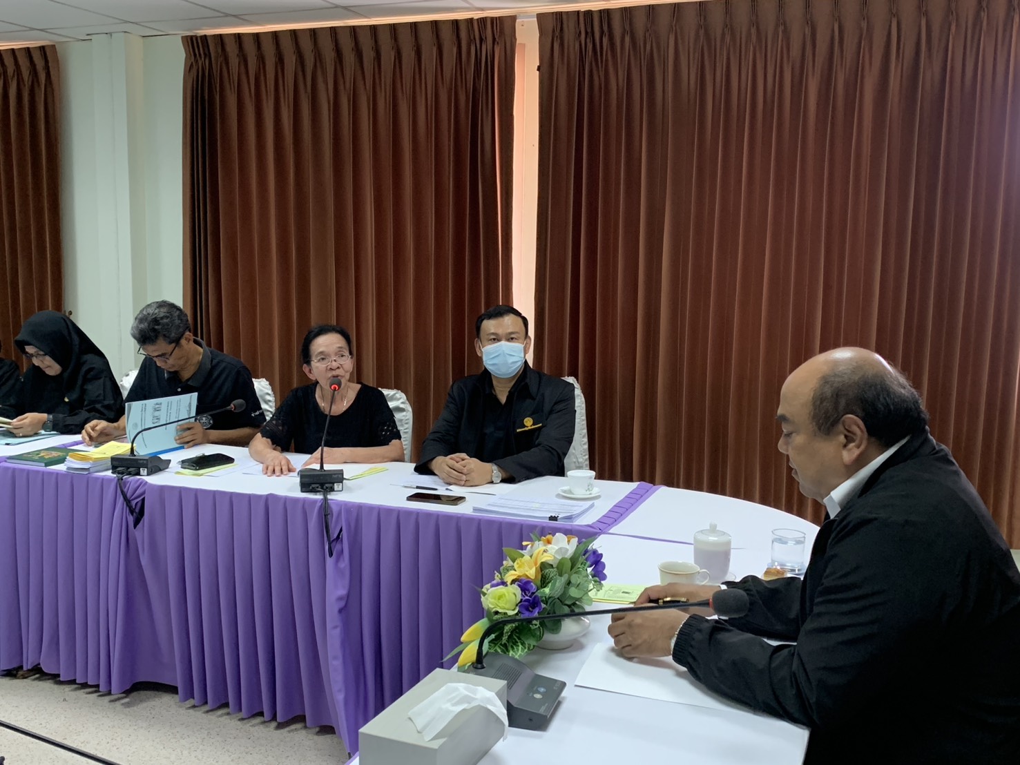 title - นายอภิชาติ สาราบรรณ์ รองผู้ว่าราชการจังหวัดตรัง  ลงพื้นที่ตรวจเยี่ยมสำนักงานการปฏิรูปที่ดินจังหวัดตรัง (ส.ป.ก.ตรัง)